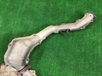 触媒 Коллектор SUBARU LANCASTER OEM 44109AE001, 44111AE051 BH9 2000 EJ254