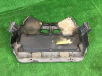 エンジンアンダーカバー SUBARU LANCASTER OEM 56410AE100 BH9 2000 grey 9G9