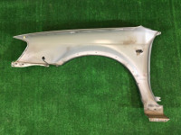 右前翼子板 SUBARU LANCASTER OEM 57120AE021 BHE BH9 2000 grey 9G9