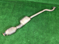 ท่อไอเสียท่อนกลาง SUBARU LANCASTER OEM 44200AE050 BH9 BE9 BH5 BE5 2000 EJ254