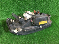 Фары ксенон SUBARU LANCASTER OEM 84001AE281 84001AE291 BH9 2000