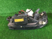 Фары ксенон SUBARU LANCASTER OEM 84001AE281 84001AE291 BH9 2000