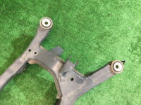 คานรองเครื่อง задняя SUBARU OUTBACK OEM 20152AG000 BPE BP9 BP5 2004 EZ30