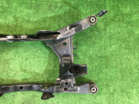 คานรองเครื่อง задняя SUBARU OUTBACK OEM 20152AG000 BPE BP9 BP5 2004 EZ30