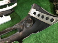 フロントバンパー SUBARU OUTBACK OEM 57703AG010TE, 57712AG000, 57705AG010, 57731AG590, 57707AG080 BPE BP9 2004 Silver 39D