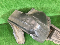 右前轮内衬 SUBARU OUTBACK OEM 59120AG020 BPE BP9 2004 Silver 39D