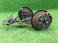 リアハブ 26692AG020, 26692AG030, 26696AG000, 26700AG000, 28473AG000 SUBARU OUTBACK