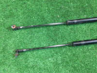 Amortecedores da porta da bagageira SUBARU LANCASTER OEM 63260AE020  63260AE030 BHE BH9 BH5 2000 beige 8L5