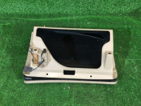 Porta-luvas SUBARU LANCASTER OEM 66120AE000GE BHE BH9 2000 beige 8L5