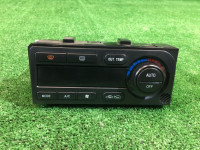 Mando de climatización SUBARU LANCASTER OEM 72311AE100 BHE BH9 2000 EZ30