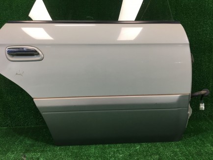 ประตูหลังขวา SUBARU LANCASTER OEM 60400AE420 BHE BH9 2000 beige 8L5