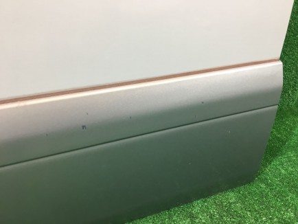 左前门 SUBARU LANCASTER OEM 60009AE050 BHE BH9 2000 beige 8L5