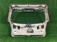 Дверь пятая SUBARU LANCASTER OEM 60800AE040, 63011AE020, 84251AE060 BHE BH9 BH5 2000 beige 8L5