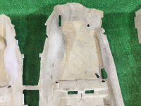 พรมปูพื้นห้องโดยสาร SUBARU LANCASTER OEM 95011AE050GG BHE BH9 BH5 2000 beige 8L5