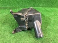 Caja del filtro de aire SUBARU LANCASTER OEM 46051AE000, 46052AE000 BHE BEE 2000 EZ30