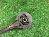 Upper gearbox mount SUBARU LANCASTER OEM 41040AE010 BHE BH9 2000 EZ30
