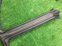 Уплотнитель дверей левый SUBARU GRAND WAGON OEM 62710AC110 BG9 1996 green 5V5