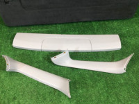 尾门饰板 SUBARU LEGACY OEM 94320AE011NS, 94310AE000OB, 94352AE000OB, 94310AE030OB, 94310AE020OB BH5 2000 red 01W