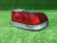 テールランプ SUBARU LEGACY OEM 84201AC000, 84201AC010 BD5 BD9 1998