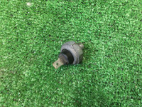 油圧センサー SUBARU LEGACY OEM 25240KA040 BG5 1997 EJ20R