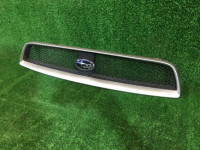 Grelha do radiador Blitzen SUBARU LEGACY OEM 91121AE230 BE5 BH5 BH9 BE9 BHE 2002