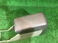 Guantera y reposabrazos SUBARU LANCASTER OEM 92111AE010AD BHE BH9 2001 green 1F8 1U7 1U6