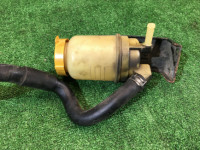 パワステオイルタンク SUBARU LANCASTER OEM 34630AE030 BHE BEE 2001 EZ30