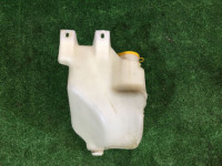 Depósito do lava-vidros SUBARU LANCASTER OEM 86610AE010 BHE BH9 BH5 2001 EZ30