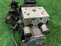 กล่อง ABS VDC SUBARU LANCASTER OEM 27539AE001 BHE BEE 2001 EZ30