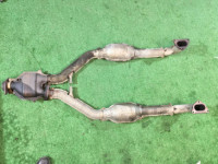 三元催化器 коллектор SUBARU LANCASTER OEM 44101AE040, 44101AE050 BHE BEE 2001 EZ30