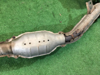 三元催化器 коллектор SUBARU LANCASTER OEM 44101AE040, 44101AE050 BHE BEE 2001 EZ30