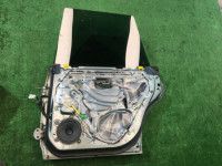 Porta traseira direita SUBARU LANCASTER OEM 60400AE420 BHE BH9 2001 green 1F8 1U7 1U6