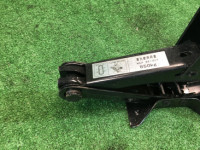 ジャッキ SUBARU LANCASTER OEM 97030AC061 BHE BH9 2001