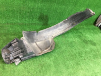 ซุ้มล้อหน้าซ้าย SUBARU LANCASTER OEM 59110AE030 BHE BH9 2001 green 1F8 1U7 1U6
