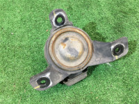 右发动机支座 SUBARU LANCASTER OEM 41022AE100 BHE BEE 2001 EZ30