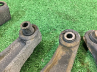 リアアーム SUBARU LANCASTER OEM 20250AE000, 20250AE020, 20250AE040, 20250AE010 BHE BH9 BH5 2001 EZ30