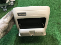 Plafón delantero SUBARU LANCASTER OEM 92111AE060GF BHE BH9 2001 EZ30