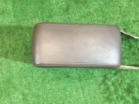 Glovebox and armrest кожа SUBARU LANCASTER OEM 92111AE030AD BH9 BHE BH5 1998 Beige 8L5