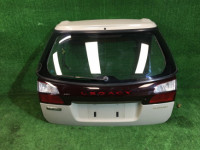 バックドア 60800AE040, 63011AE020, 84251AE060 SUBARU LANCASTER