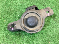Apoio direito do motor 41022AE020 SUBARU LANCASTER