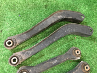 Braços de suspensão traseiros SUBARU LANCASTER OEM 20250AE030, 20250AE050, 20250AE010, 20250AE000 BH9 BHE 1998 EJ25