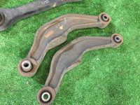 Braços de suspensão traseiros SUBARU LANCASTER OEM 20250AE030, 20250AE050, 20250AE010, 20250AE000 BH9 BHE 1998 EJ25