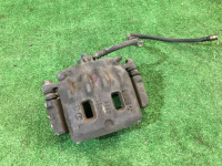 คาลิปเปอร์เบรก Передний правый 26292AE020 SUBARU LANCASTER