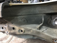 Guarda-lamas traseiro esquerdo SUBARU LEGACY OEM 51410AC891 BG5 BG9 1997 silver 406
