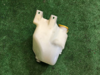 ウォッシャータンク SUBARU LEGACY OEM 86610FC000 BG5 BG9 BD5 1997 EJ20DD