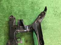 Travesaño trasero SUBARU LEGACY B4 OEM 20152AE000 BE5 BH5 BH9 BE9 BHE 1999 EJ206