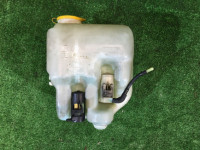 กระปุกน้ำฉีดกระจก SUBARU LEGACY B4 OEM 86610AE010 BE5 BH5 BH9 BE9 1999 EJ206