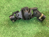 ข้อต่อแกนพวงมาลัย 34170AE010 SUBARU LEGACY B4