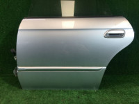 左后门 SUBARU LEGACY B4 OEM 60400AE410 BE9 BE5 BEE 2001 Silver 01G