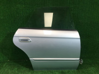 Porta traseira direita 60400AE400 SUBARU LEGACY B4